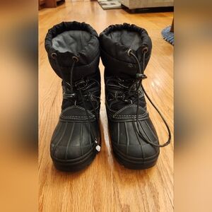 Black Snow Boots